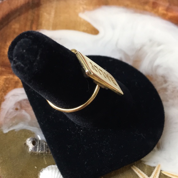 🖤BALLY repurposed ring - Picture 12 of 17